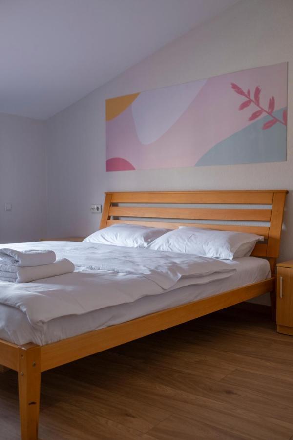Mint Hotel Призрен Экстерьер фото